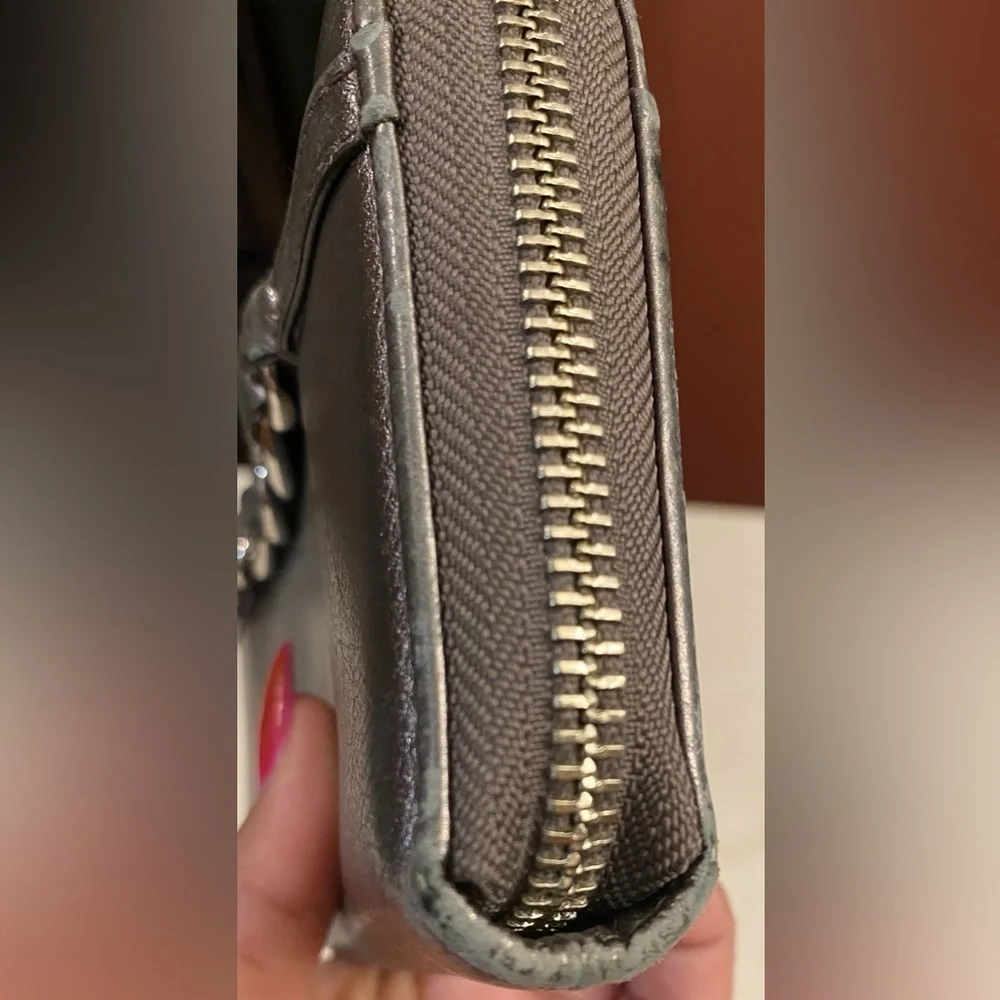 COACH Blue/Grey Long Zip Around Wallet w/Sliver Link Chain Detailing, GUC